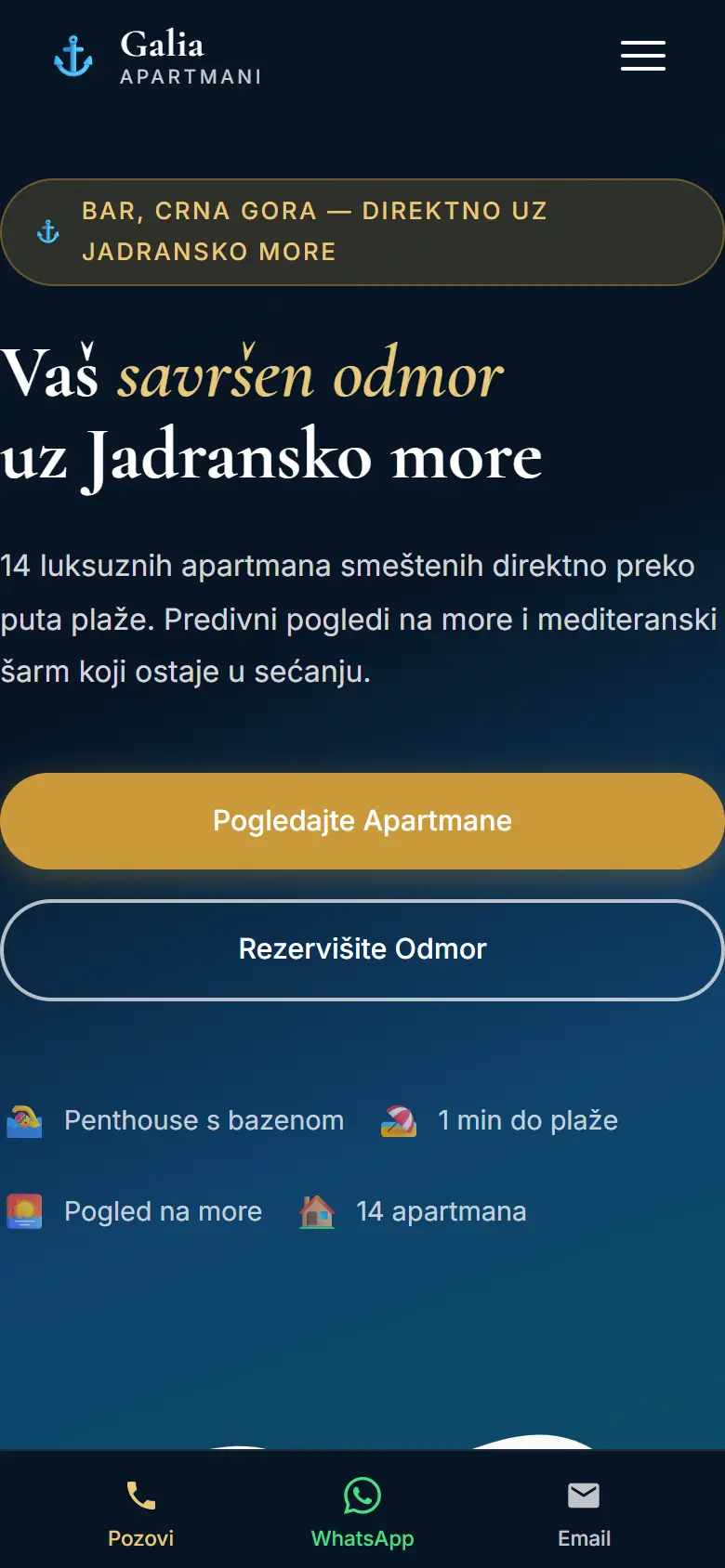 Sajt na telefonu, sa donjom trakom za poziv, WhatsApp i email